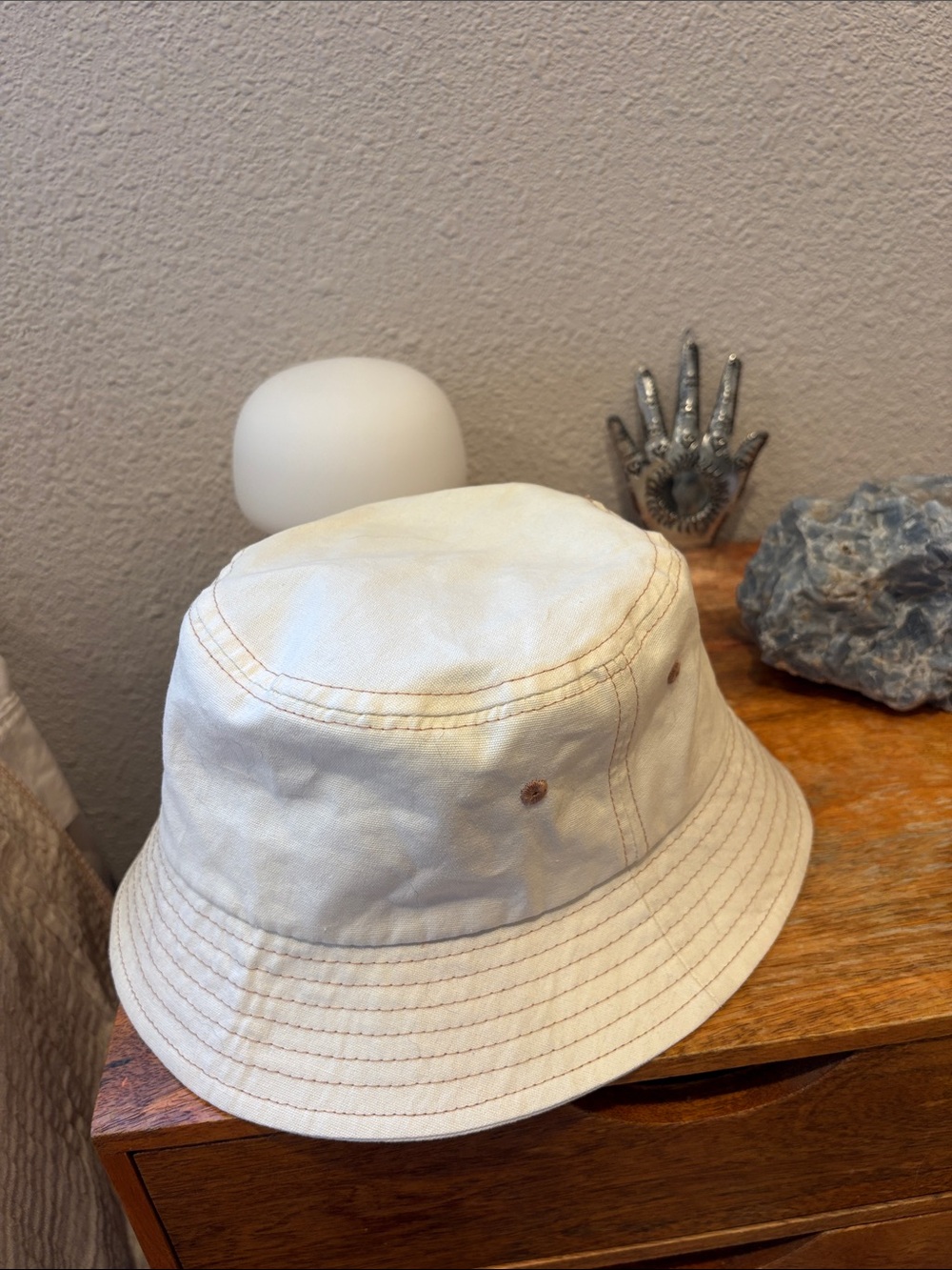 Urban Outfitters 100% cotton Beige cream Bucket Hat